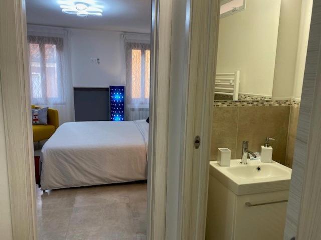 Casabella Chioggia Casa Indipendente Con Corte Exteriér fotografie